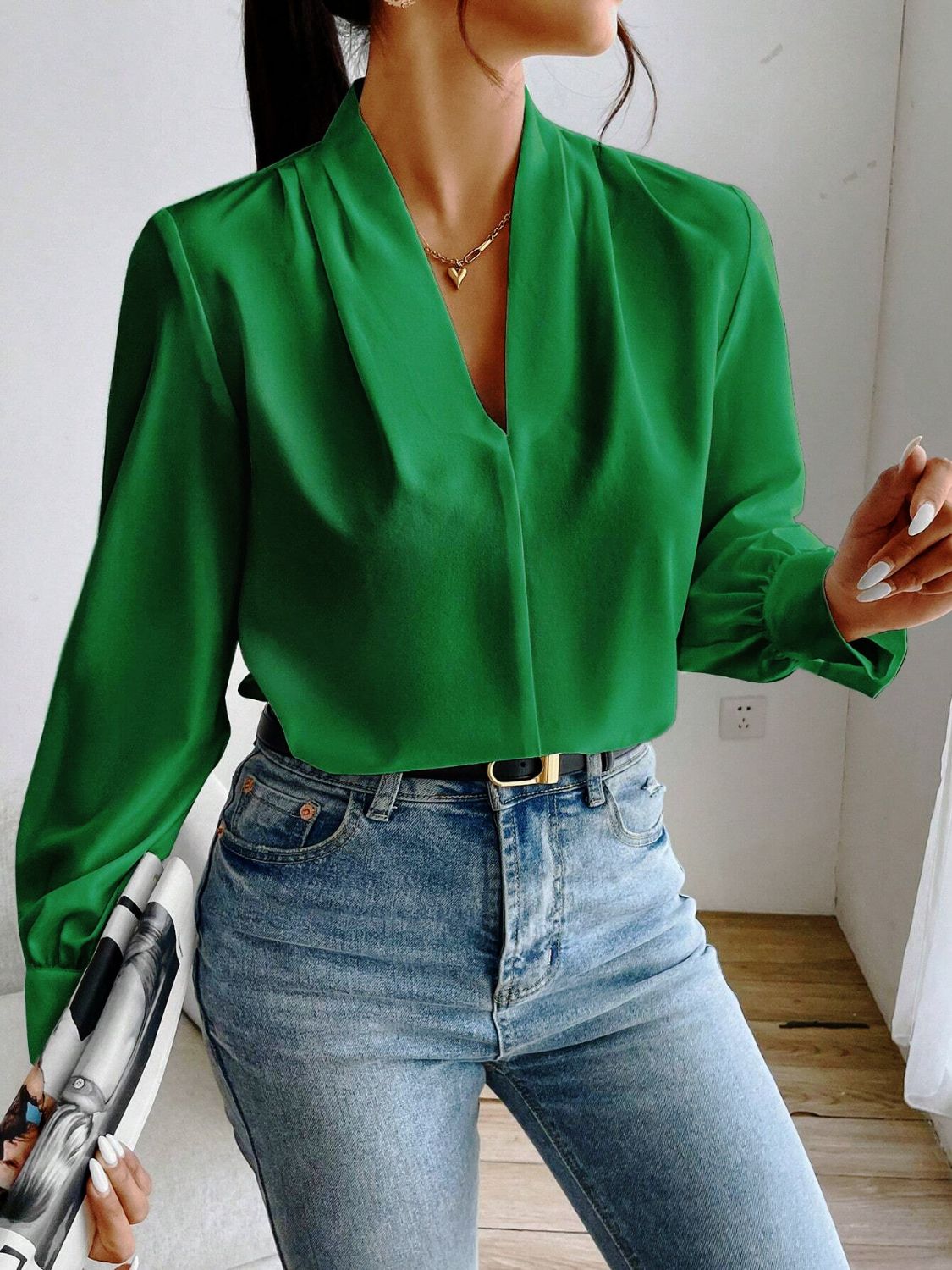 V Neck Long Sleeve Top - Danielle and Jason Baker LLC - Danielle Baker's Boutique