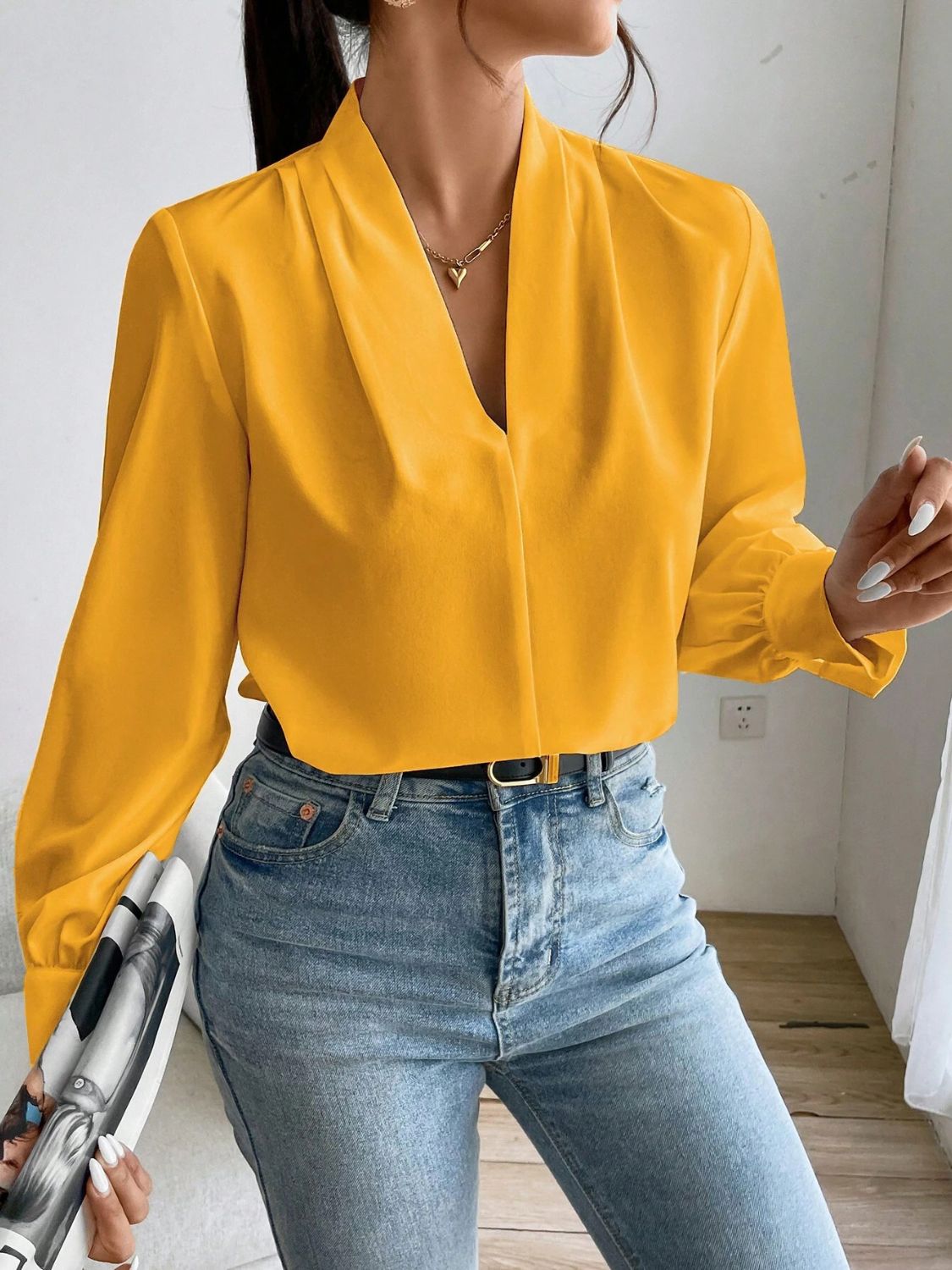 V Neck Long Sleeve Top - Danielle and Jason Baker LLC - Danielle Baker's Boutique