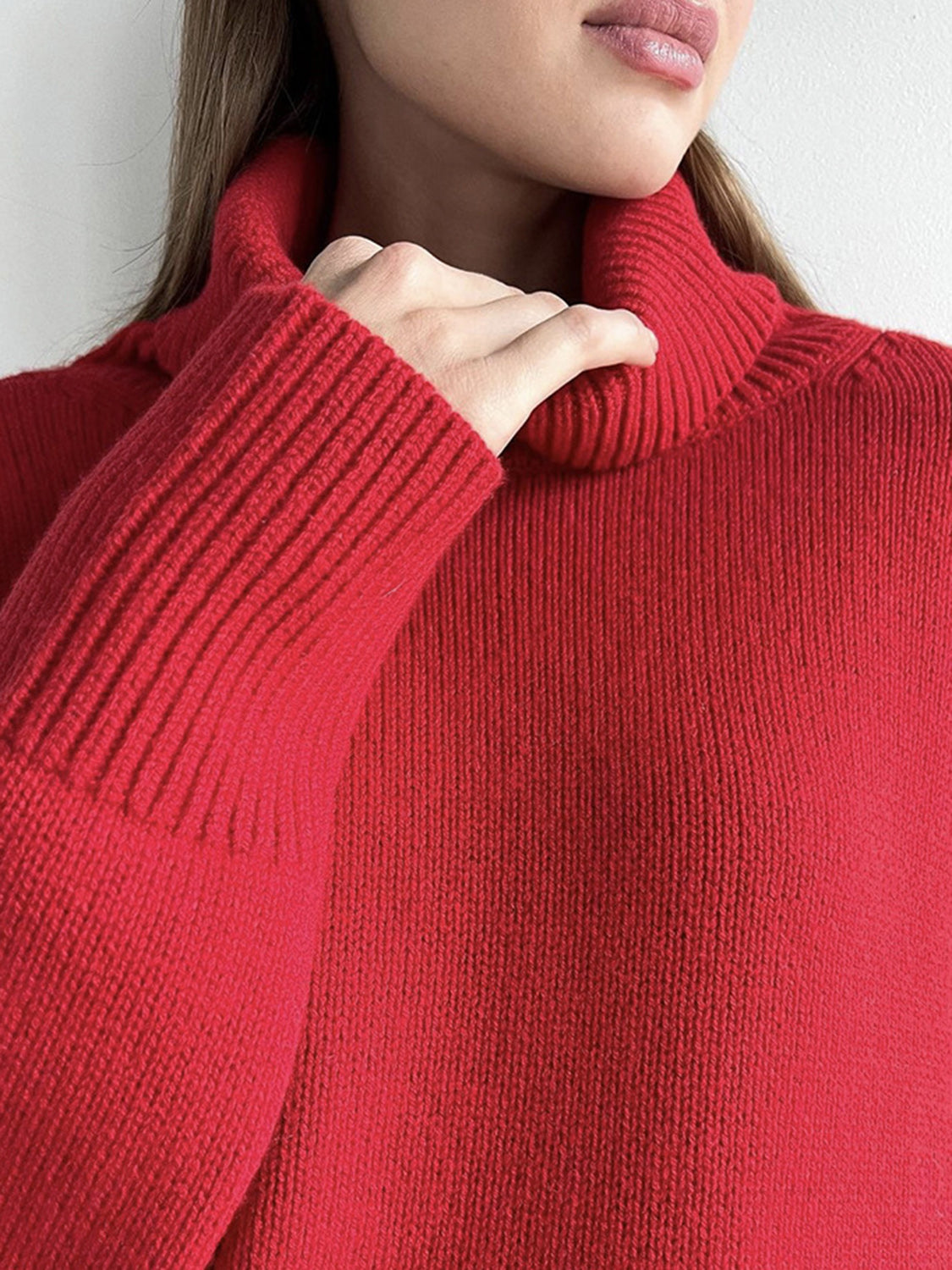 Ribbed Detail Turtleneck Dropped Shoulder Sweater